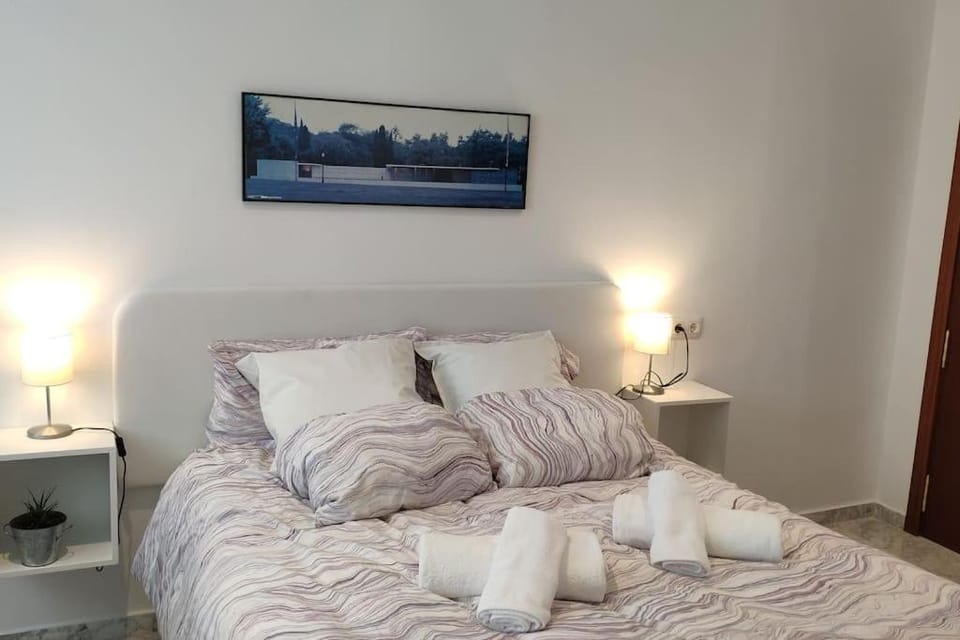 +++Habitación y baño privado entrada independiente Apartment in Seville
