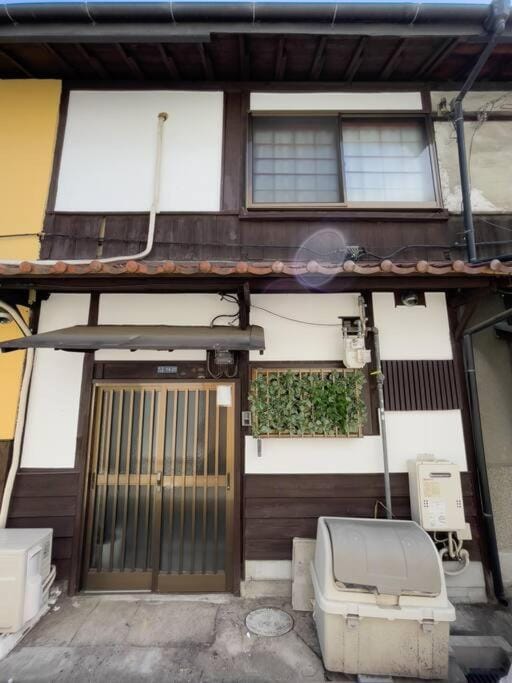 *Fortune House*動物園前站只要步行2分鐘 日式一户建 可6人入住 Chalet in Osaka