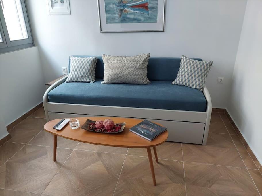 Central Apartment in Ermoupolis Apartment in Decentralized Administration of the Aegean