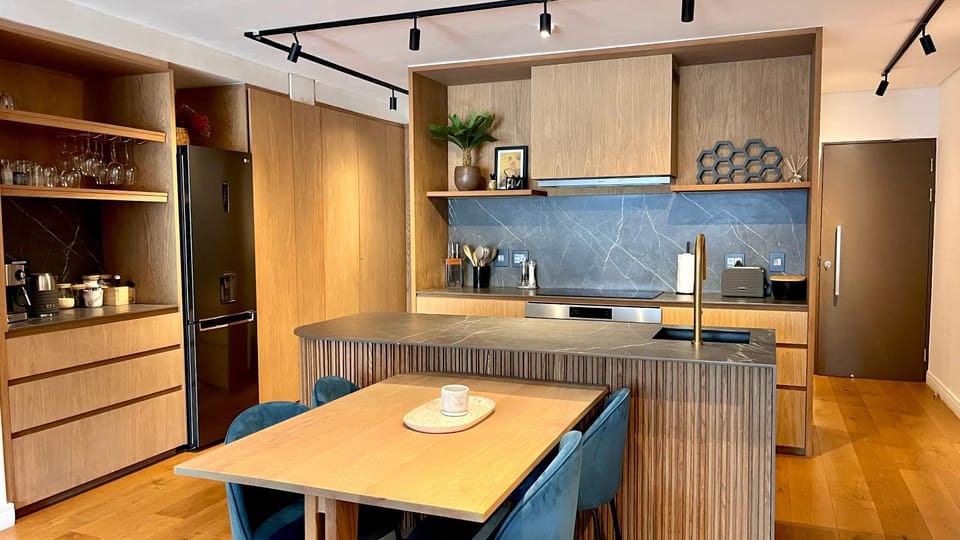 Coffee/tea facilities, Kitchen or kitchenette