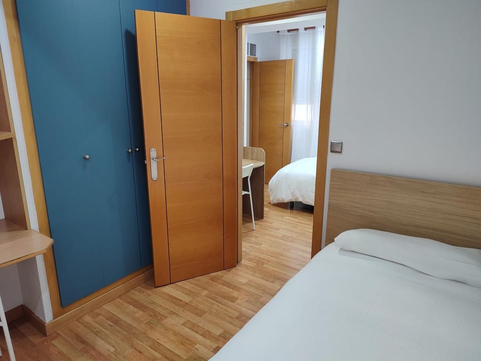 Bed, Bedroom, wardrobe