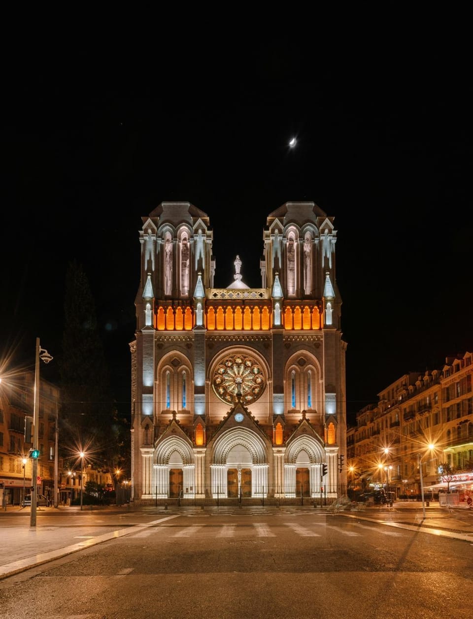 Nearby landmark