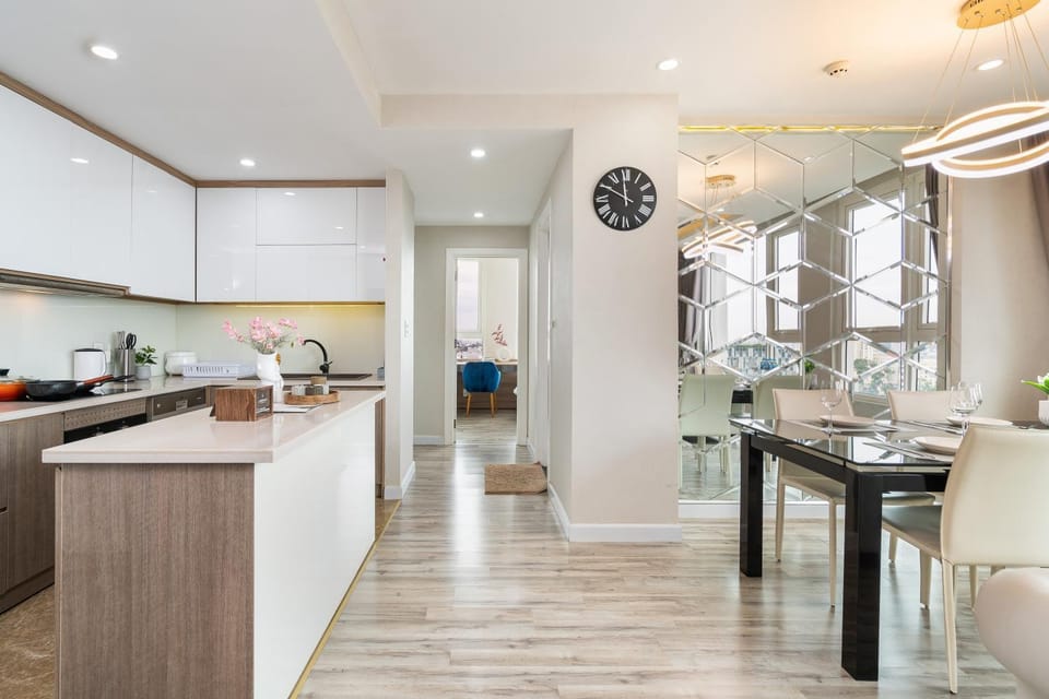 Kitchen or kitchenette, Seating area, Dining area, dishwasher, stove
