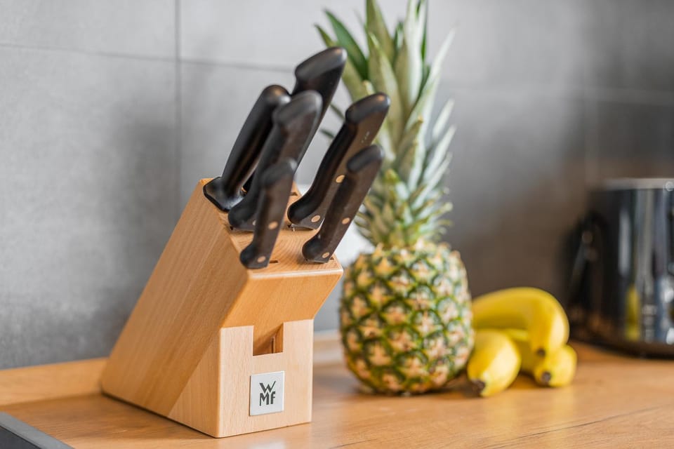 Kitchen or kitchenette, Food