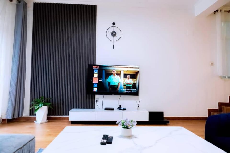 TV and multimedia, Living room, Seating area