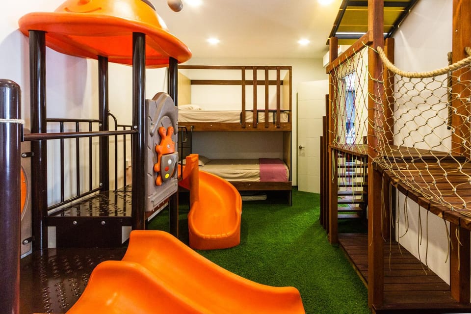 bunk bed