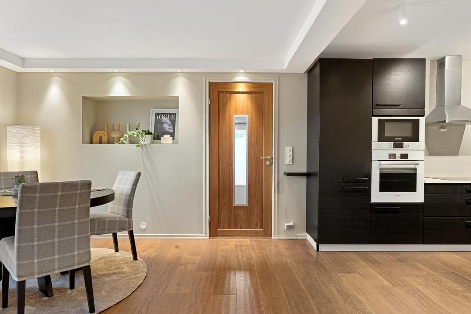 Cozy elegant 2bedroom apt w/parking and nice view Apartment in Tromso