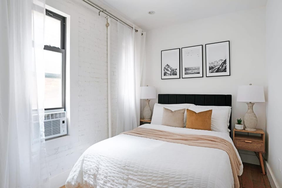 1290-13 Newly Renovated 2 Bedrooms in UES Apartment in Roosevelt Island