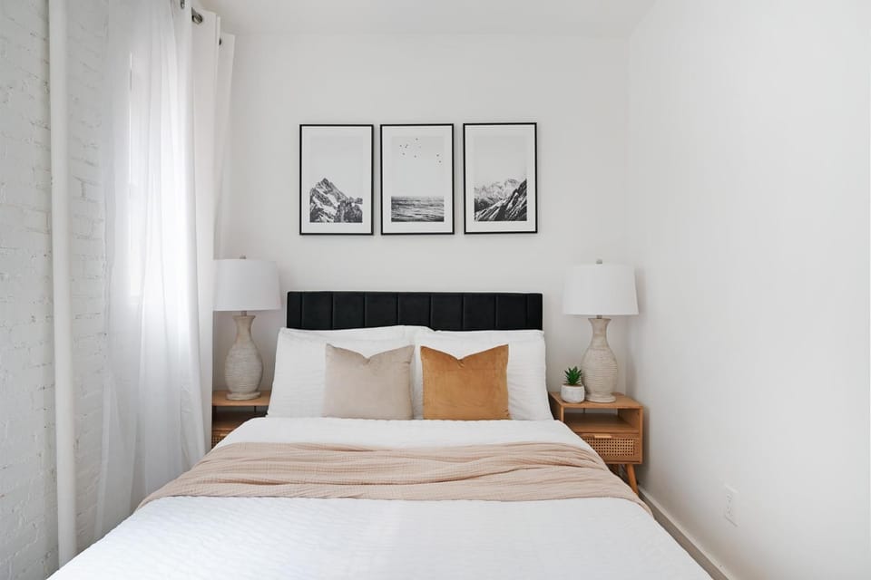 1290-13 Newly Renovated 2 Bedrooms in UES Apartment in Roosevelt Island