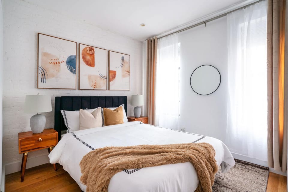 1290-8 New Renovated 2 Bedrooms in UES Apartment in Roosevelt Island