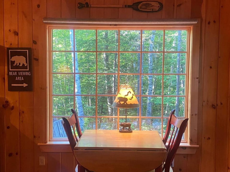Private Cabin on 1.7 acres w/ Fireplace White Mtns Cabin in Bartlett