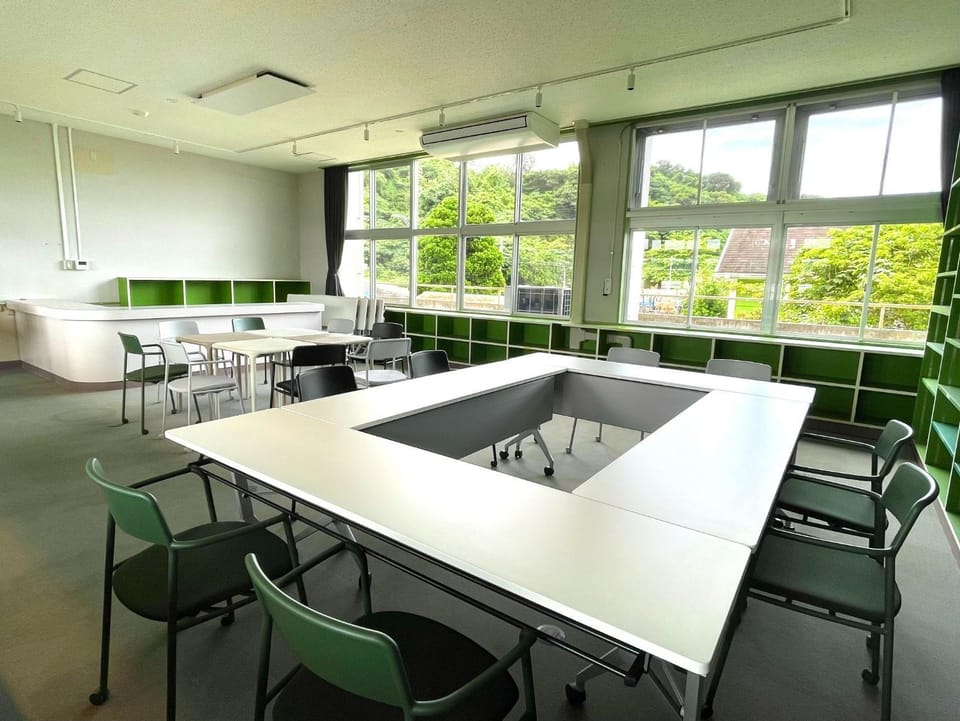LivingAnywhere Commonsうるま twin bed room - Vacation STAY 88989v Hotel in Okinawa Prefecture
