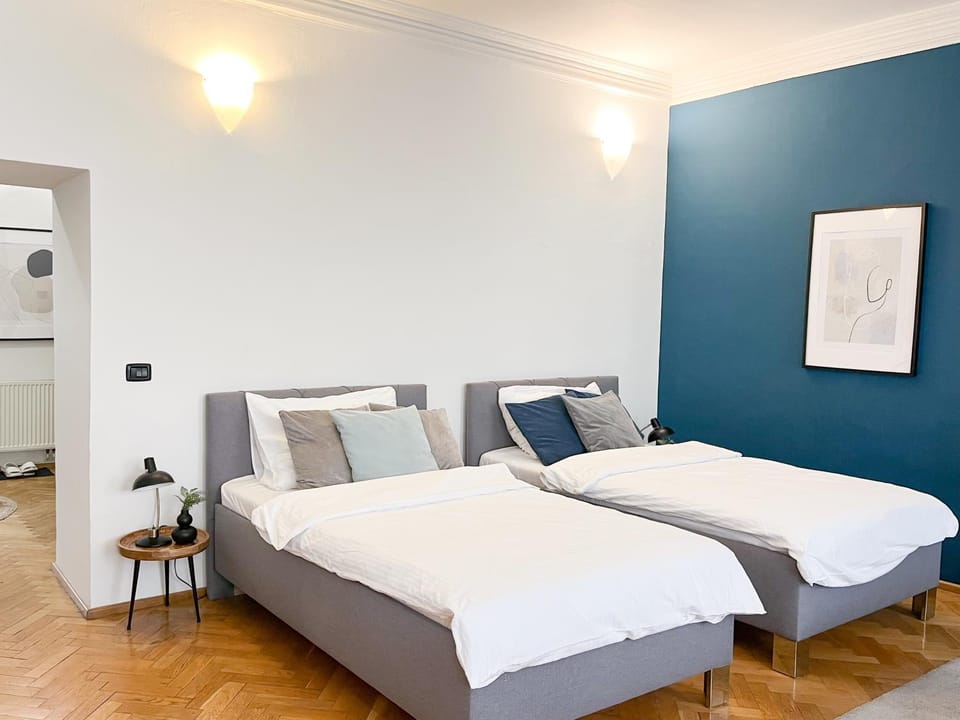 Best Price & Location - Historic Square Residency Apartment in Prague