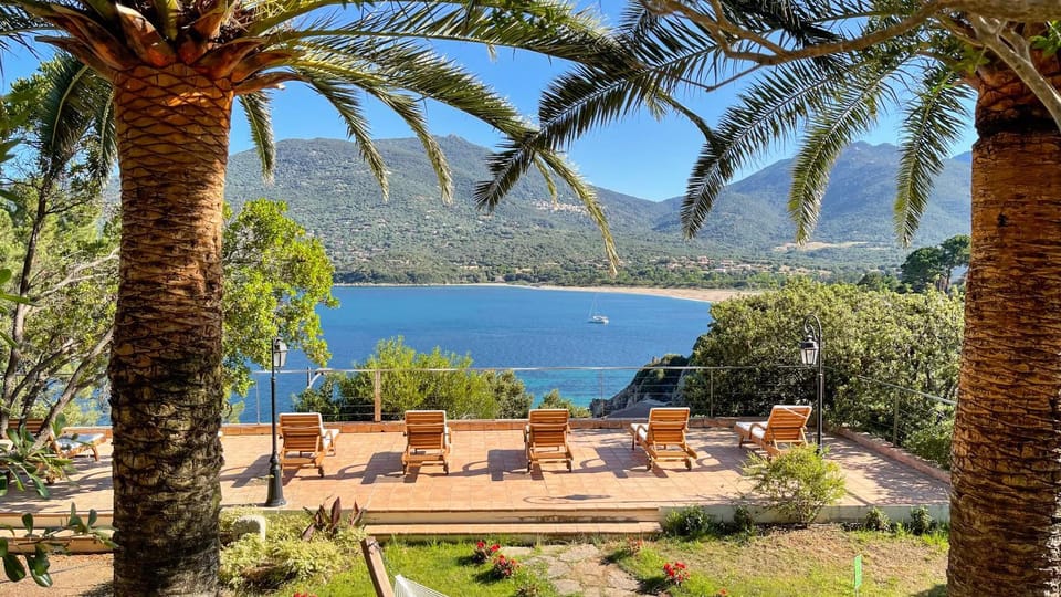 A'mare Corsica I Seaside Small Resort Hotel in Propriano