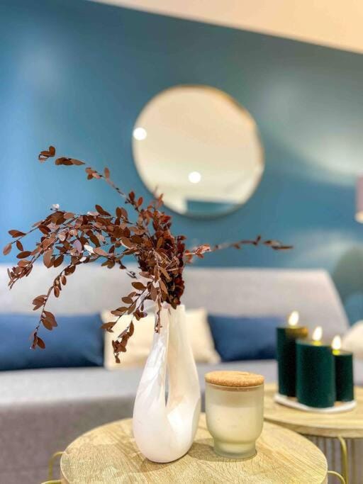 Living room, Decorative detail