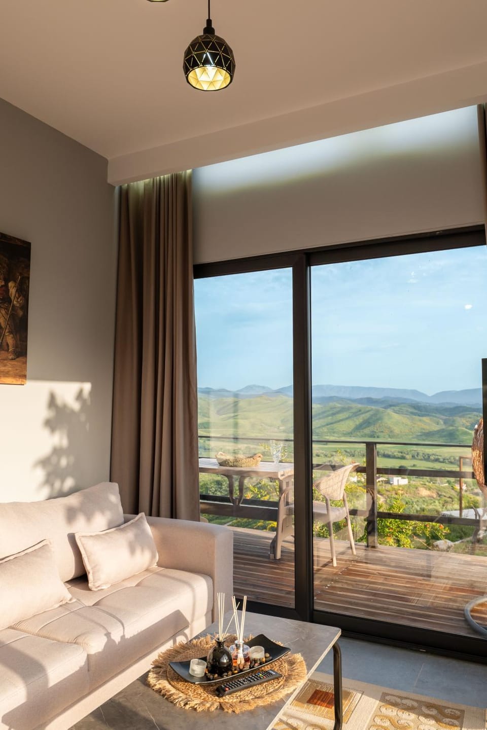 Bed, View (from property/room), Balcony/Terrace, Photo of the whole room, Seating area, Bedroom, Mountain view, Sea view