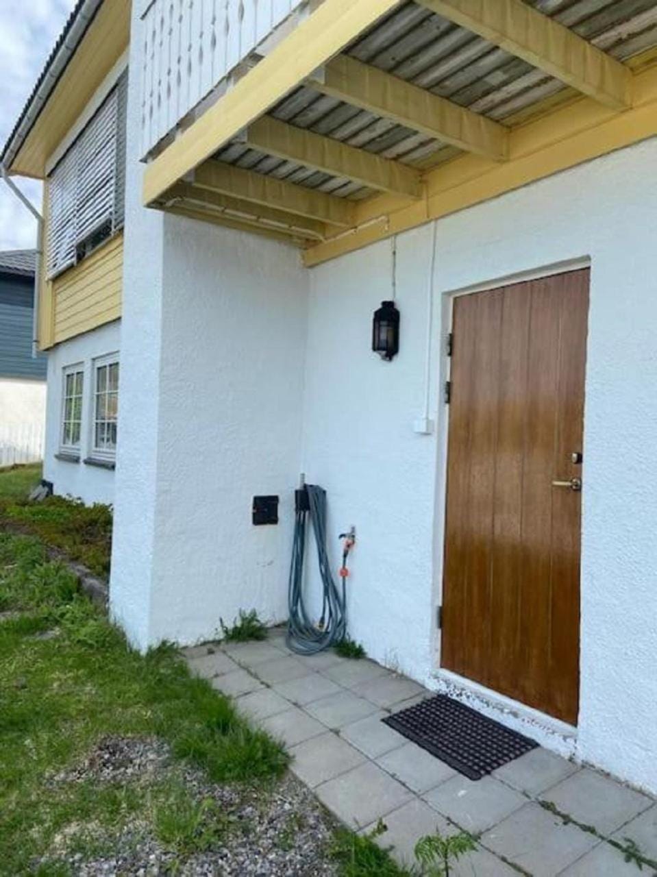 Facade/entrance