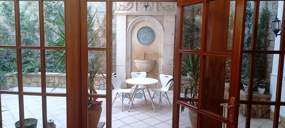 Patio, Garden