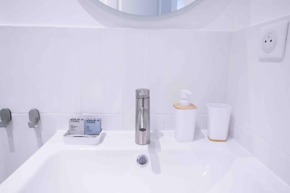 Le Joli Appartement - Parking Gratuit, Wifi, RER C Choisy-le-Roi Apartment in Île-de-France