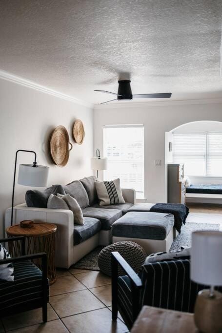 IT'S A SHORE THING - stay, relax, & enjoy! Apartment in Indian Shores