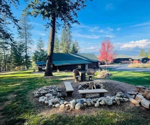 Little Cabin in the Woods. Cabin in Kootenai County
