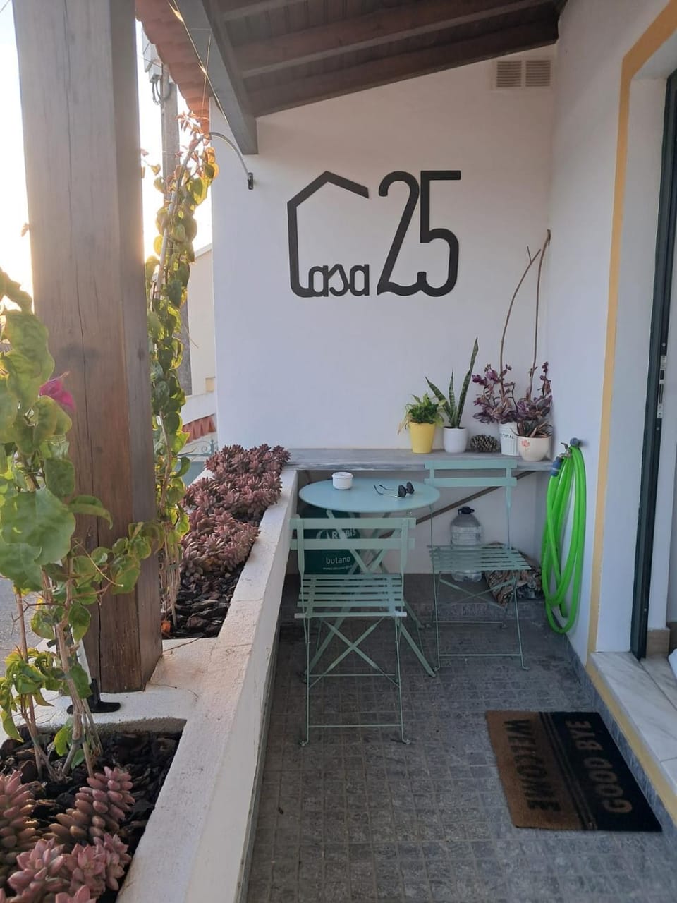Facade/entrance, Logo/Certificate/Sign