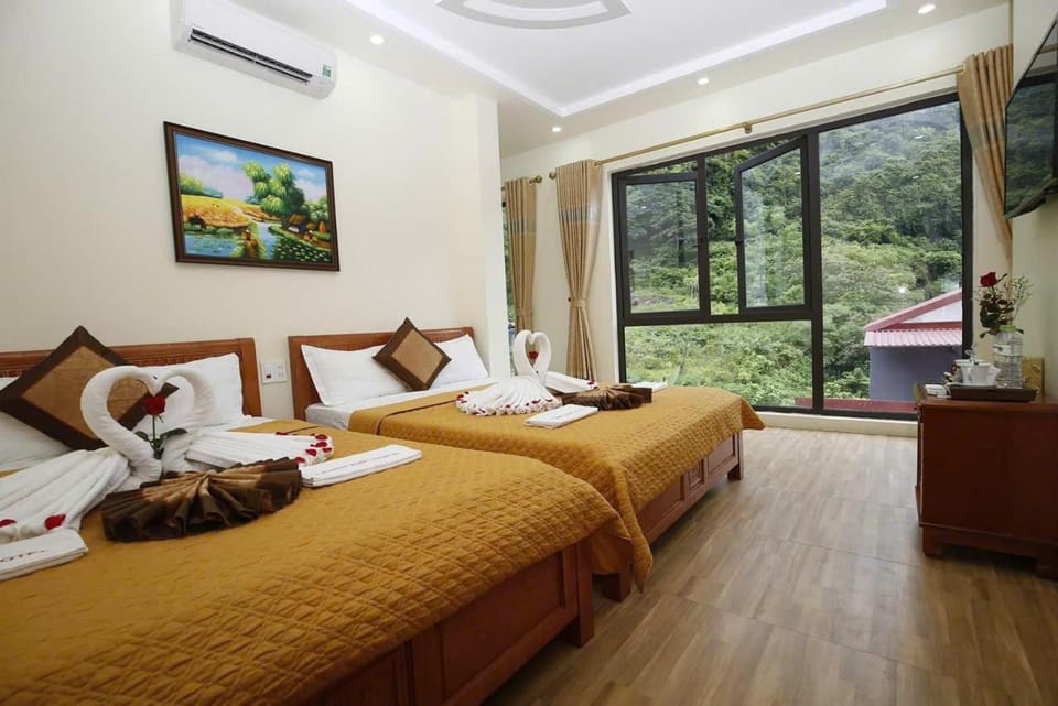 Hoàng Phúc home - restaurant Hotel in Vietnam