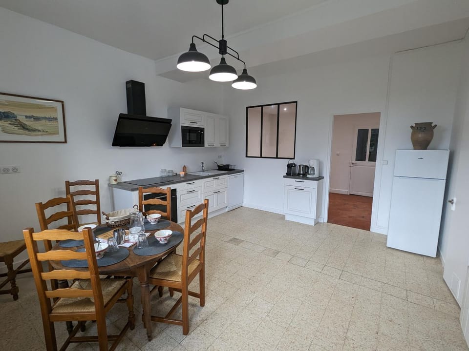 Gîte familial en Sologne près de la Loire, parfait pour cyclistes et accueil chevaux, tout compris - FR-1-590-414 House in Centre-Val de Loire