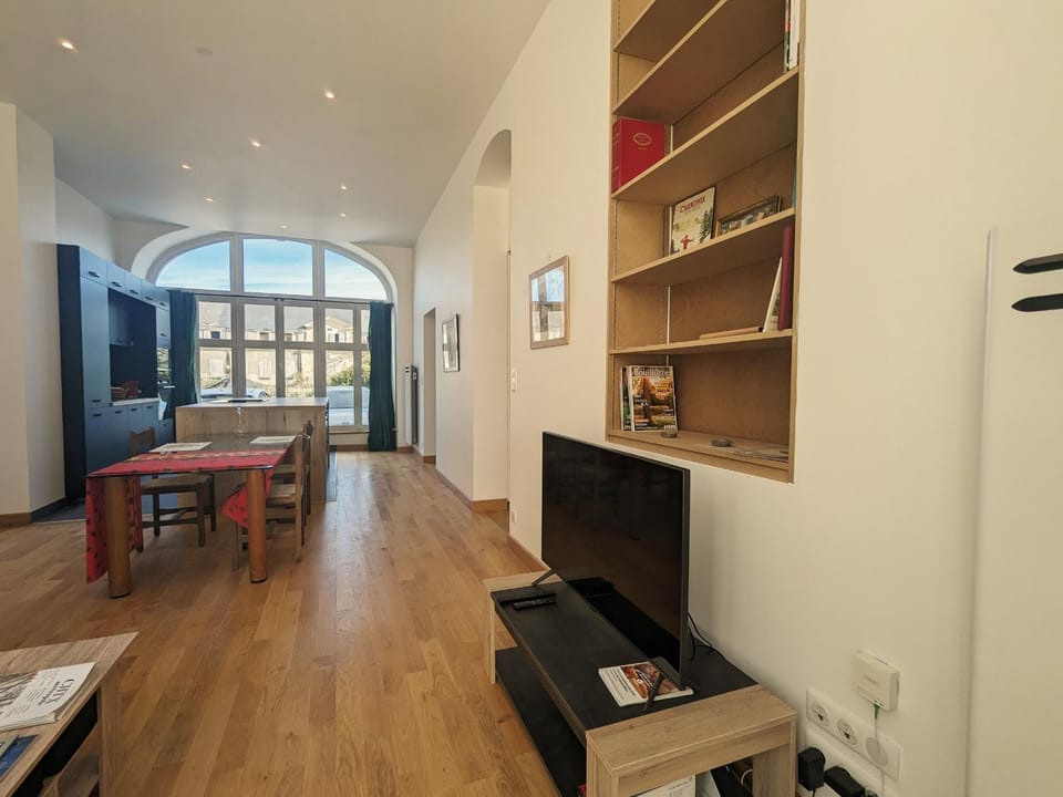 Appartement de Charme au Parc Balsan - Châteauroux, Près Centre Aquatique et Loisir Apartment in Centre-Val de Loire