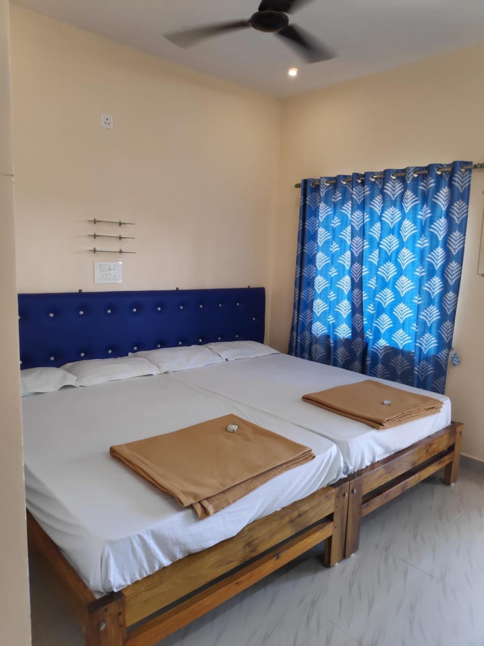 V Redkar Beach stay Gokarna Vacation rental in Karnataka