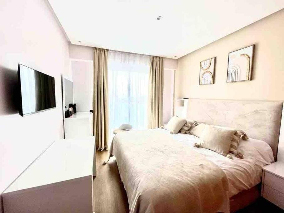 Luxurious Sea-View 2Br Apartment Apartment in Agadir
