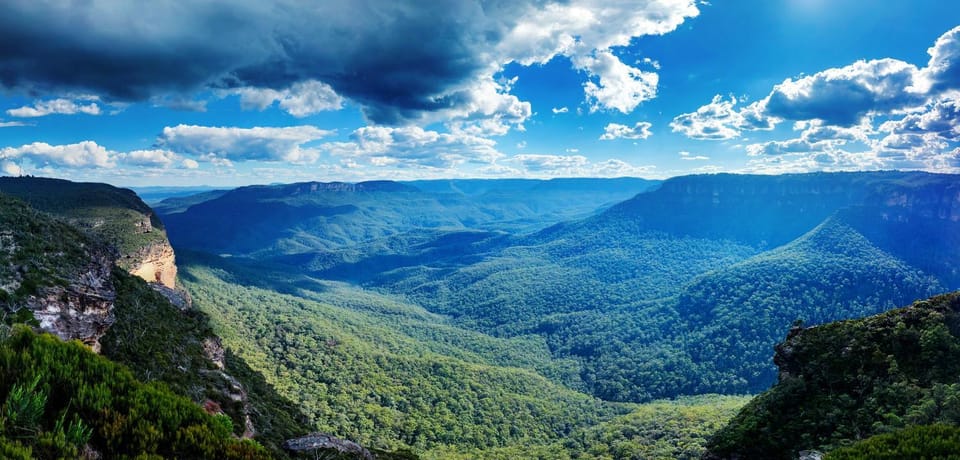 Nearby landmark, Spring, Day, Natural landscape, Mountain view