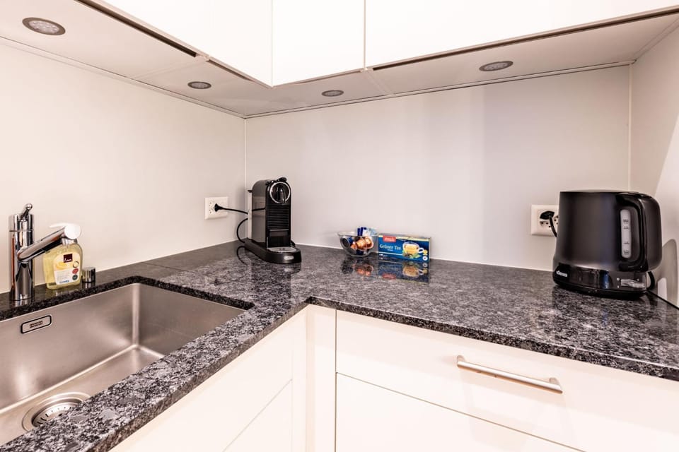 Coffee/tea facilities, Kitchen or kitchenette, On site, toaster