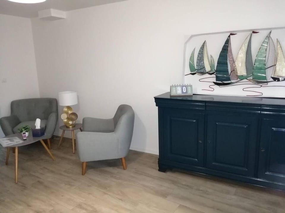 Gîte Baie de St-Brieuc -3 chambres et 3 salles de bain - parc expo - jardin terrasse - Parking gratuit House in Brittany
