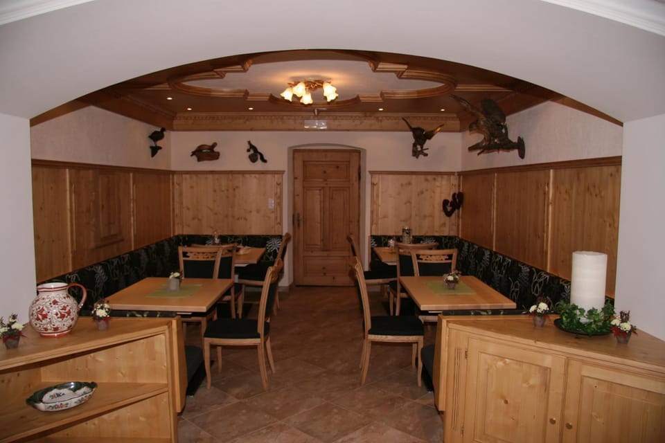 Gasthaus Marie Inn in Tyrol