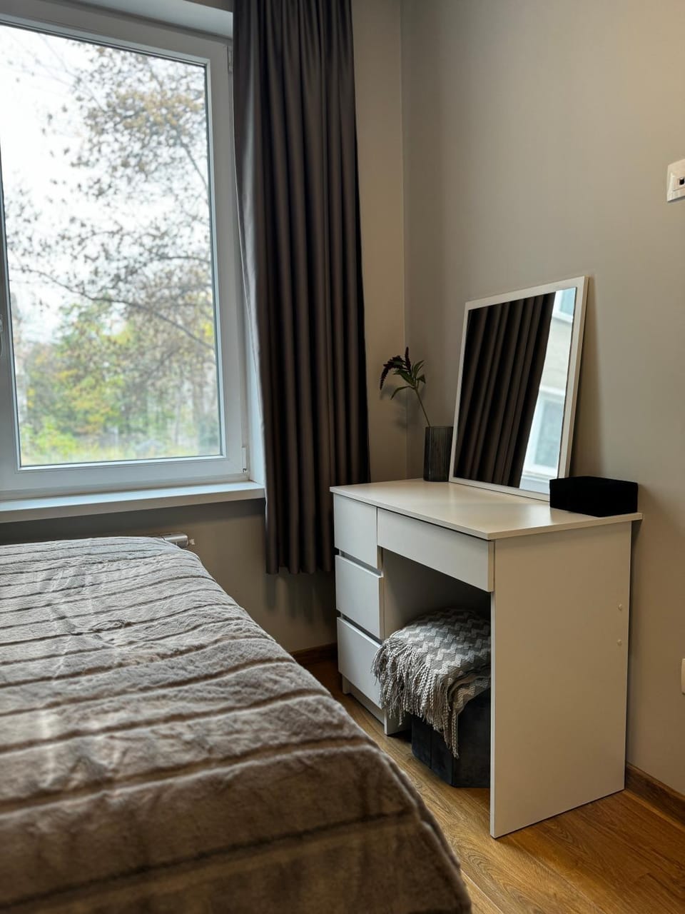 Urban Elegance by Eagles' Bridge Apartment in Sofia