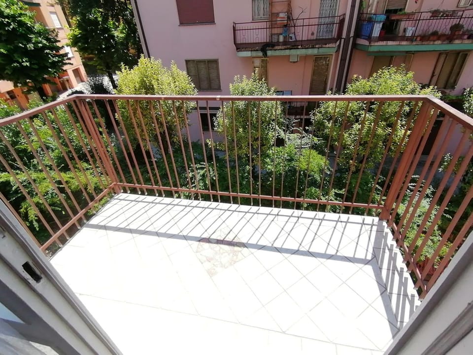 Balcony/Terrace, Inner courtyard view