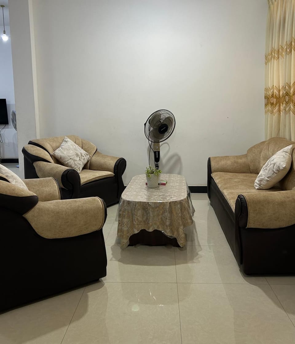 LOTUS HOLIDAY REST Apartment in Sri Lanka