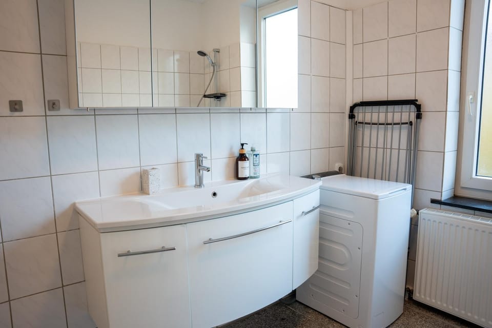 Toilet, Bathroom, Bath, washing machine
