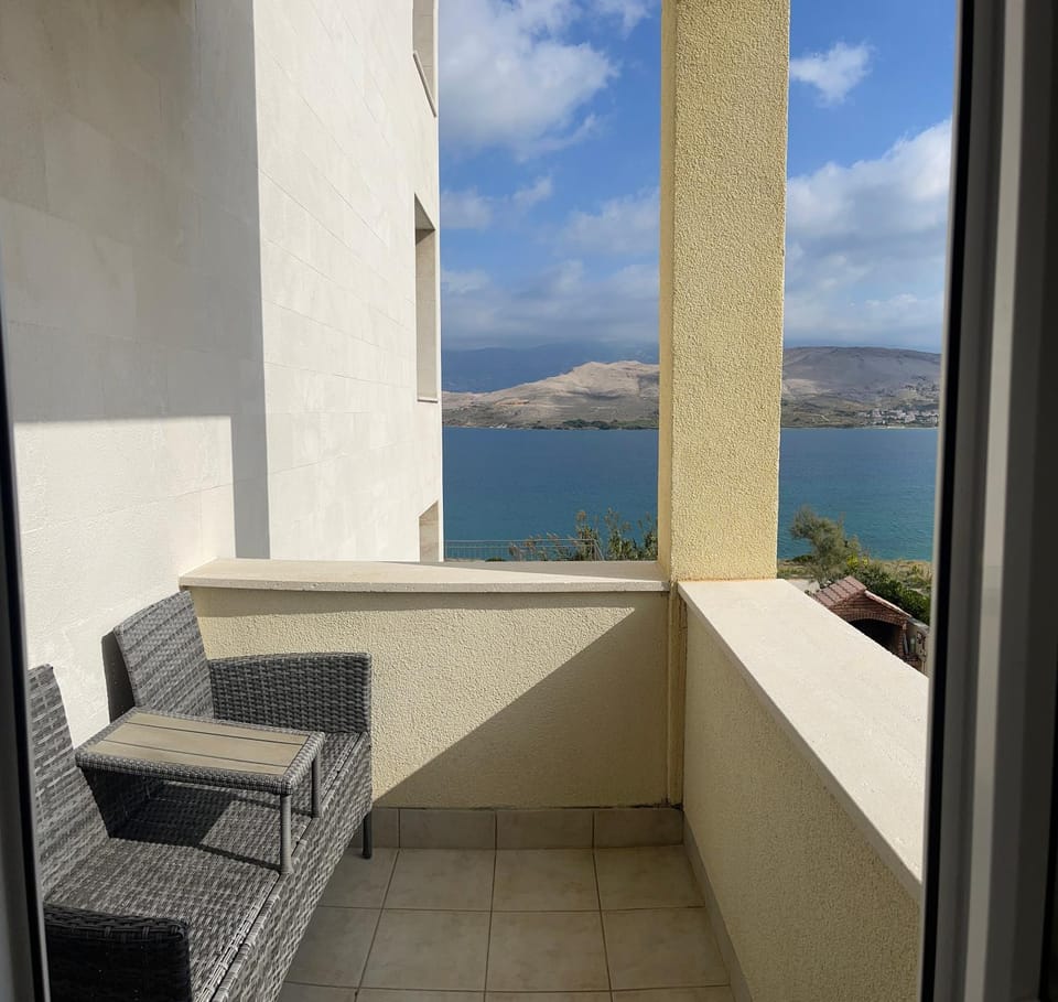 Day, View (from property/room), Balcony/Terrace, Mountain view, Sea view