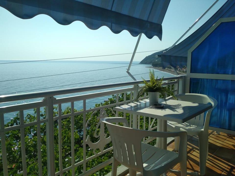 Day, Natural landscape, View (from property/room), Balcony/Terrace, Sea view