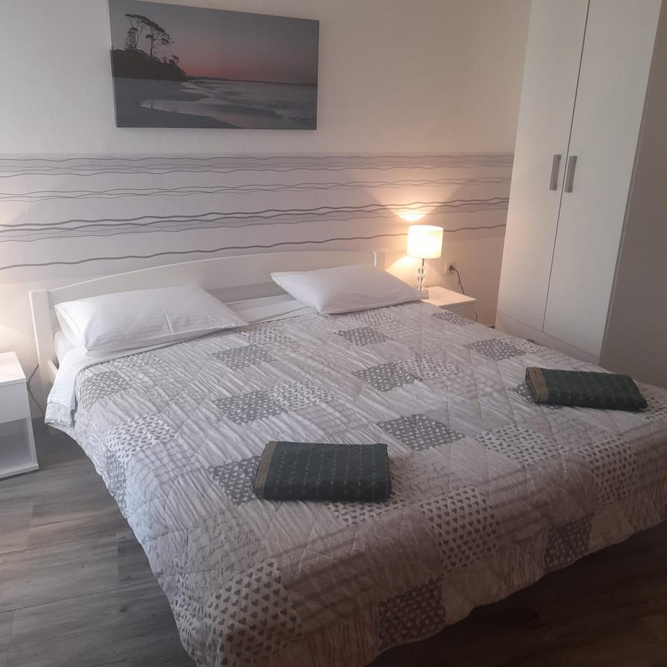Beach pearl 1 Apartment in Split-Dalmatia County