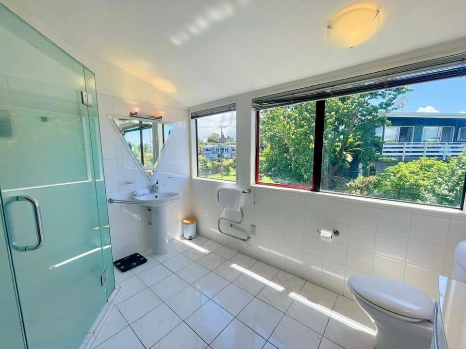 Premium lake view home House in Rotorua