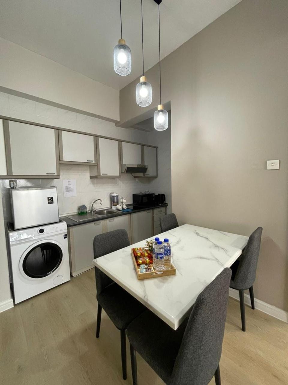 Instay Leisure Mahkota With Sea/Pool View Apartment in Malacca