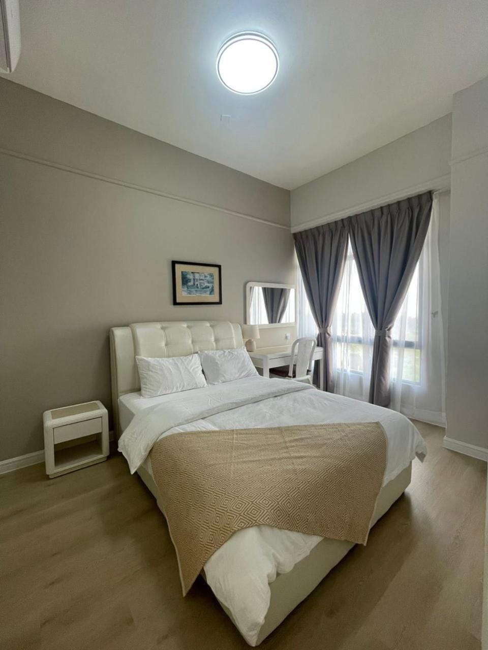 Instay Leisure Mahkota With Sea/Pool View Apartment in Malacca