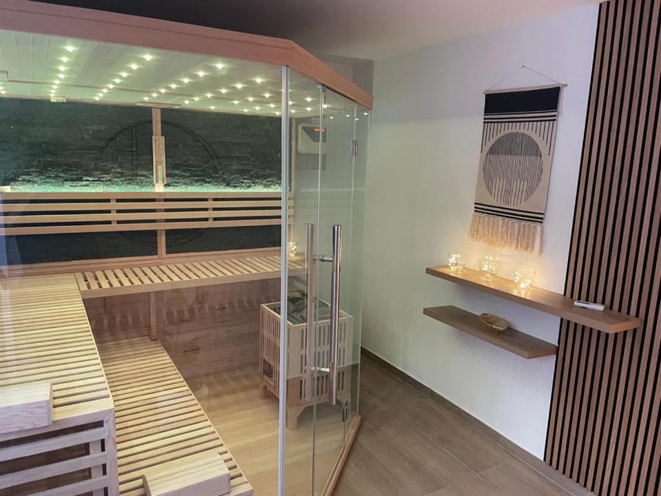 Ferienapartment Auszeit- Sauna, Whirlpool und Garten zur Alleinnutzung Apartment in Cochem-Zell