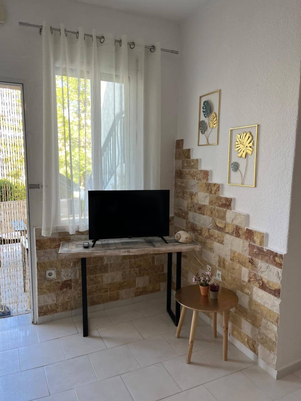 TV and multimedia, Evening entertainment