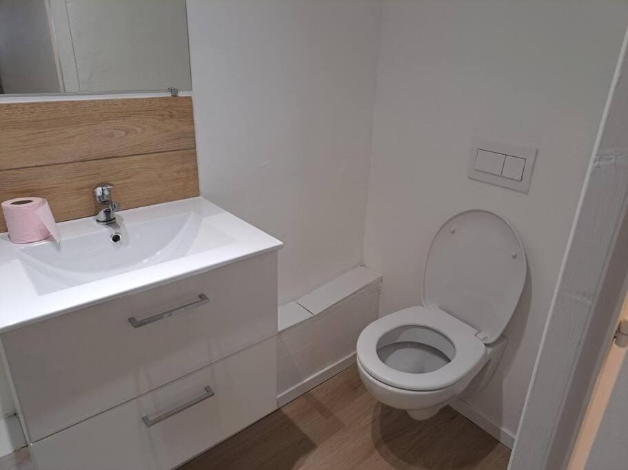 Budgetbnb 195A,studette rue populaire Apartment in Toulon