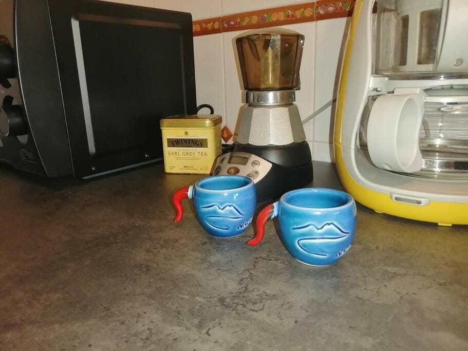 Coffee/tea facilities