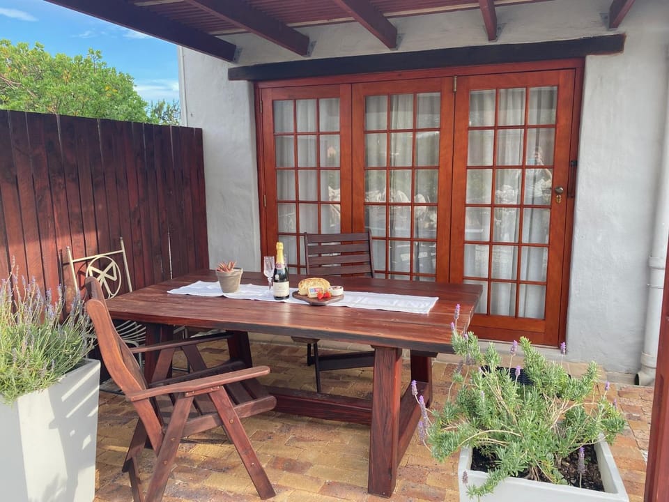 Property building, Patio